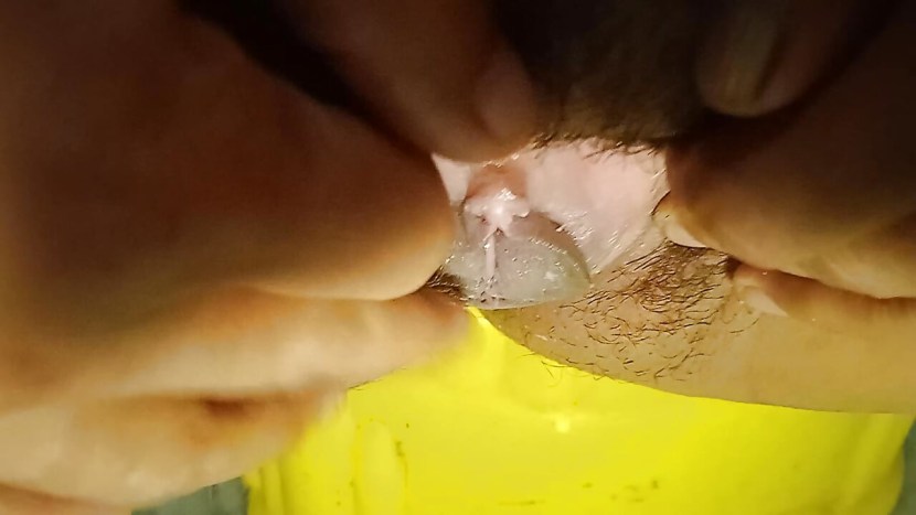 The smell of burning oil