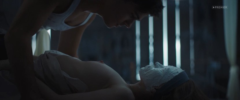 Yana Enzhaeva actress Nude