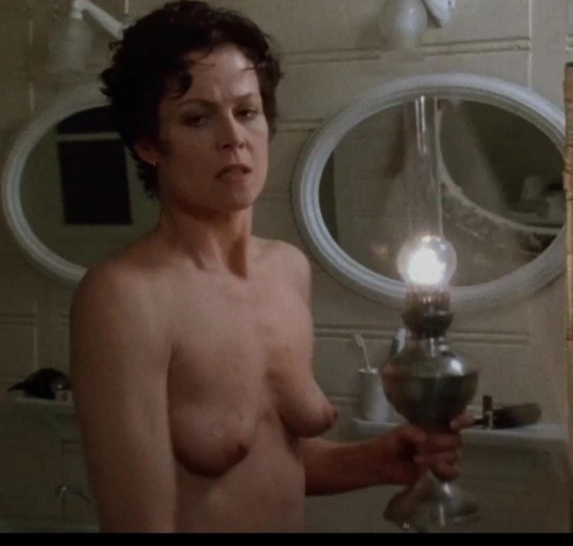 Sigurni Weaver 1979 Naked