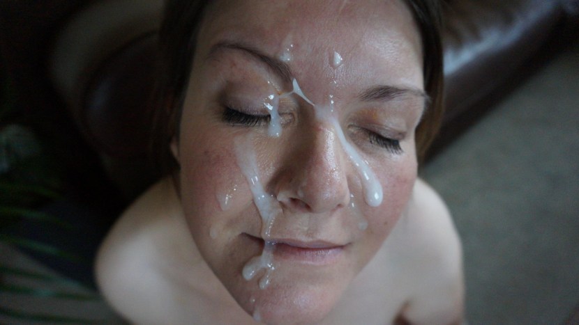 XXX Sarah Jane’s Pretty BBW Bukkake: ?Giggling Bukkake!?