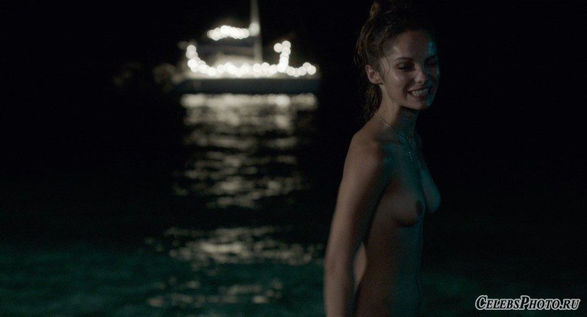 Alice Isaaz Lola Le Lann Nude