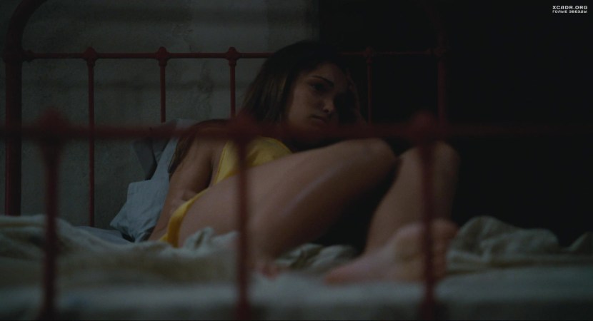 Lola Le Lann this awkward moment 2015 is naked