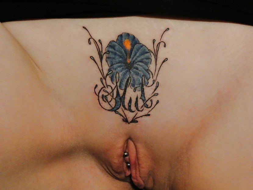 Erotic pubic tattoo
