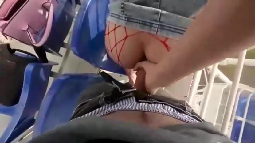 Masturbation on the Ferris wheel