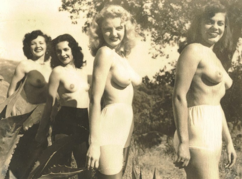 Naked Soviet women