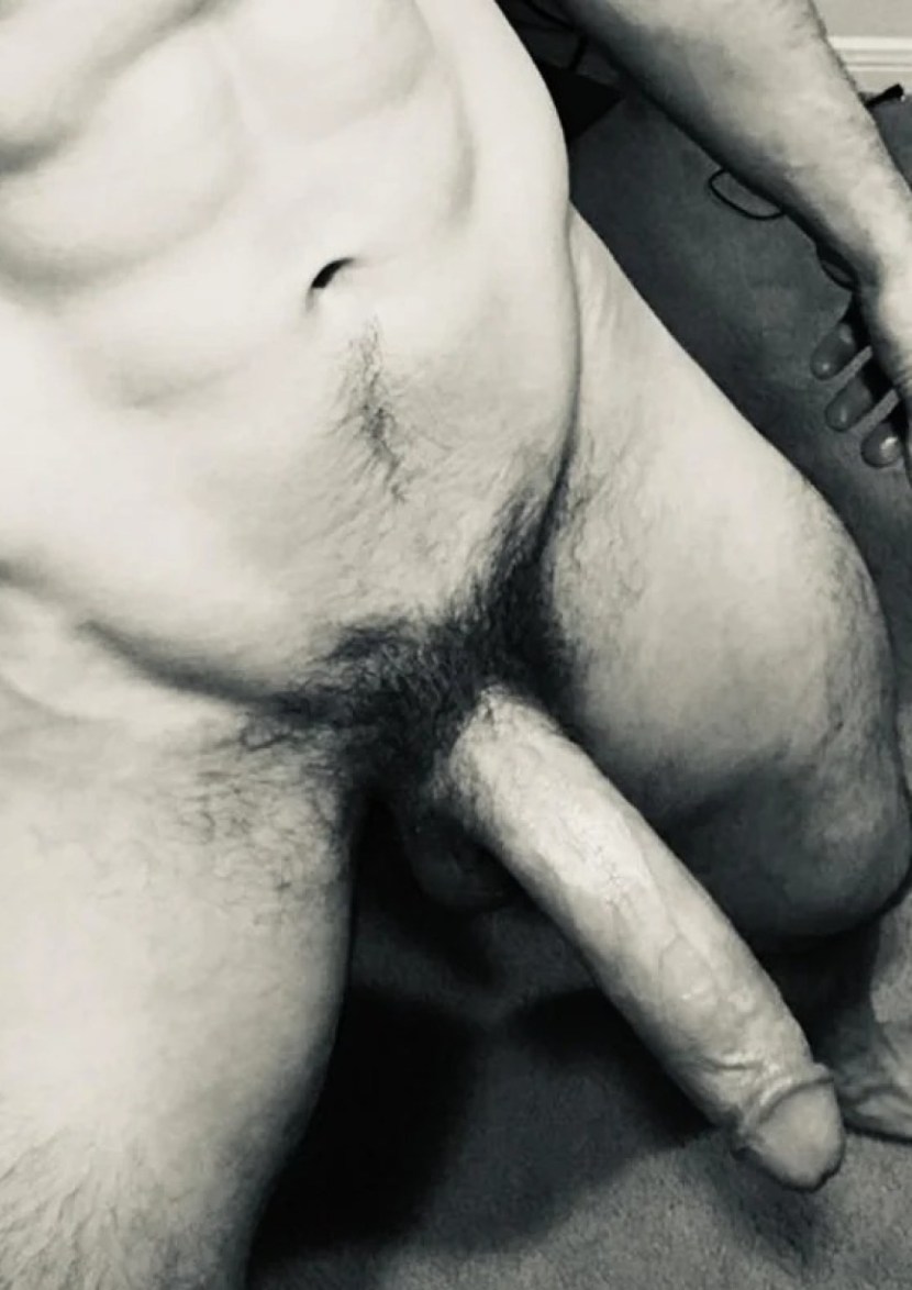 Hetero Uncut Cock - Amateur Straight Guys Naked - Guystricke