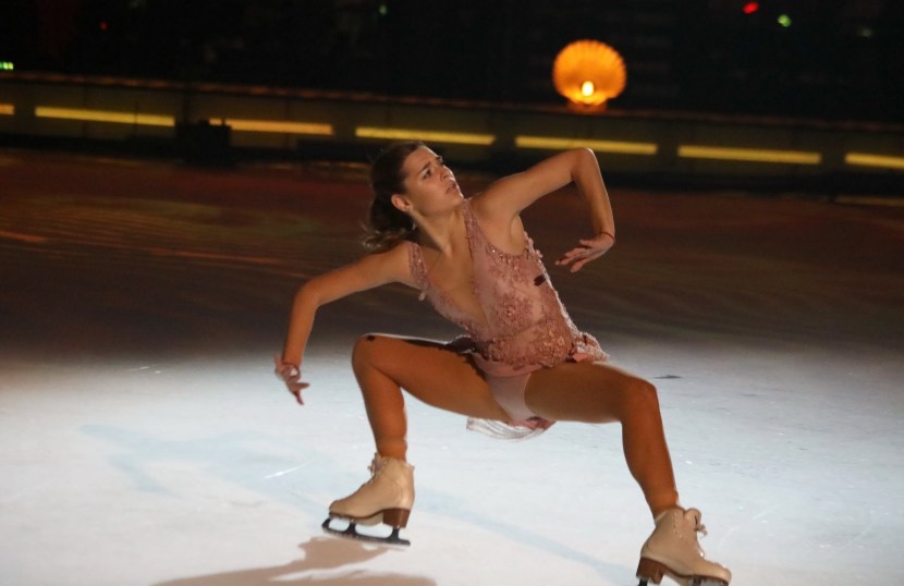 Sasha Cohen skater naked