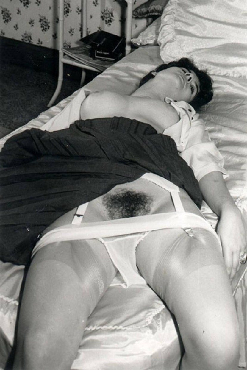 Retro erotic peeping