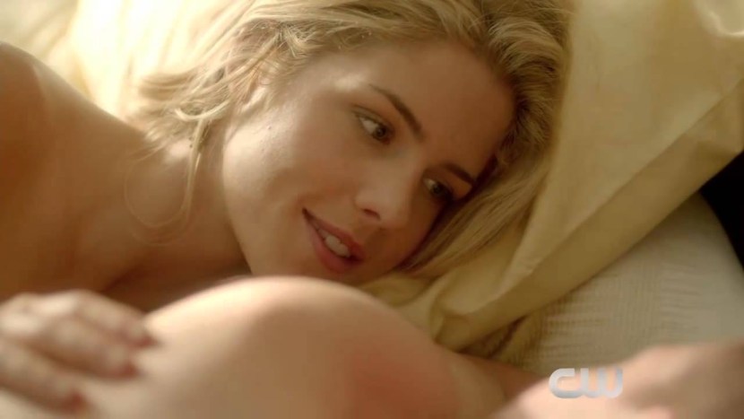 Emily Bett Ricards Felicity Sex