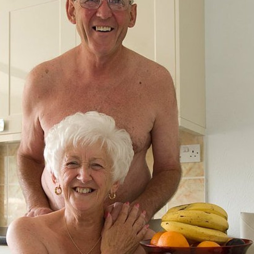 Photo gallery of naked old women