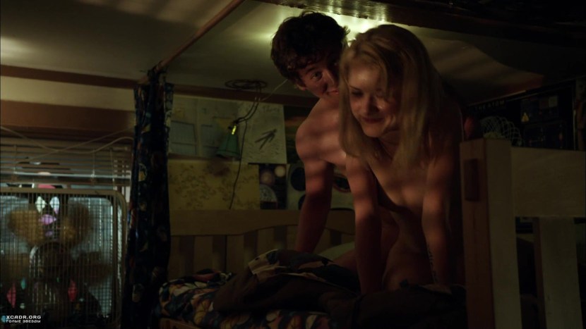 Laura Wiggins shameless scenes