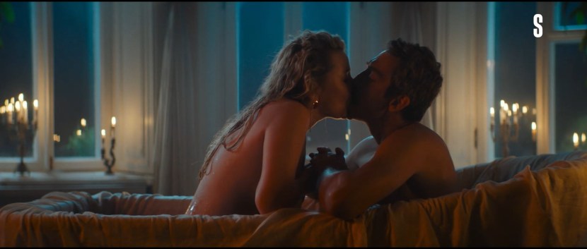 Middle strip vampires Naked scenes