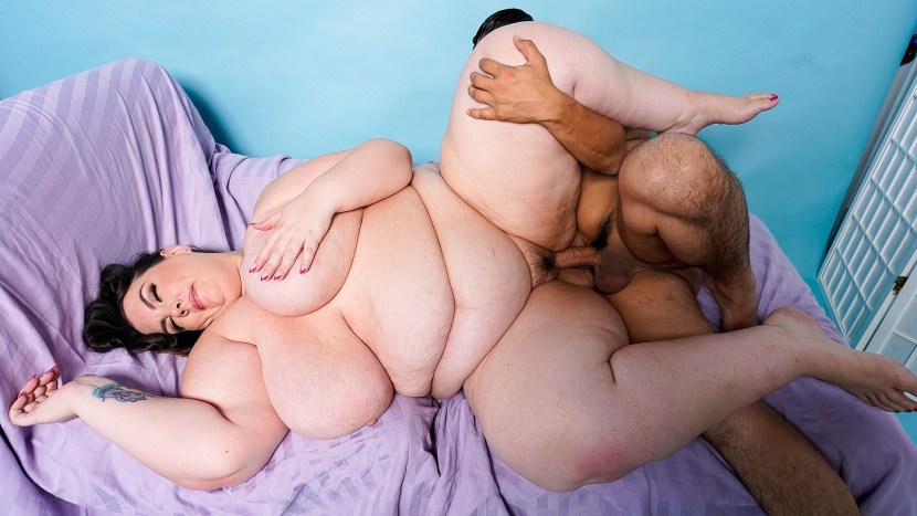 Fucked a thick woman in a navel