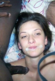 Wife Sat on her Face (72 photos)