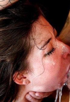 Hard Cum in the Mouth Pic (79 photos)