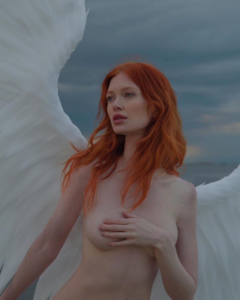 Angelina Michelle Tits