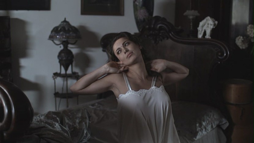 Actress Tatyana Lutaeva breasts