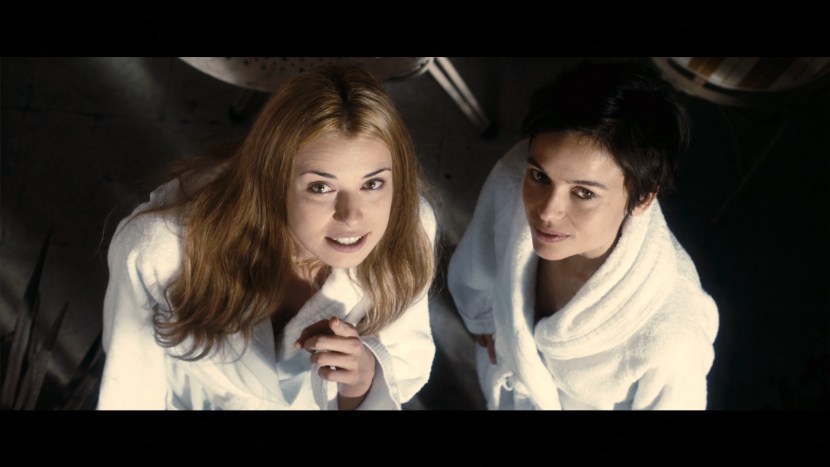 Cinema tiroli Russian translation