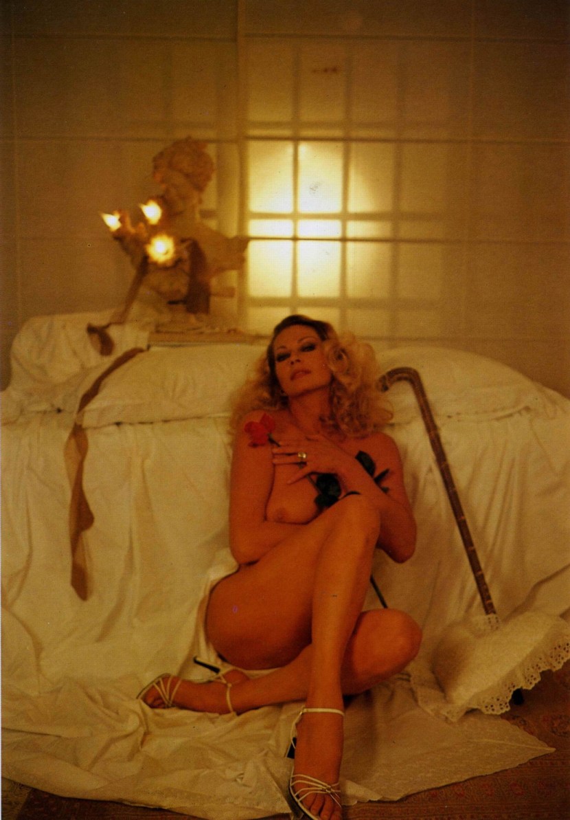 Anita Ekberg, Simvl Simvl (1950)