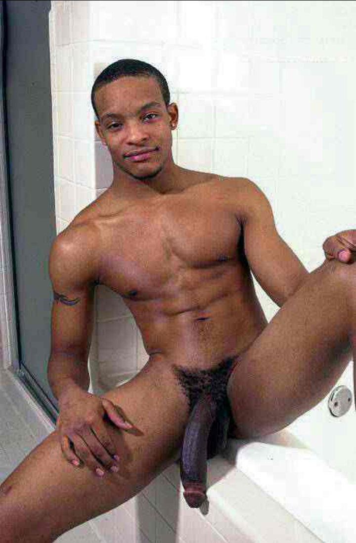 Reggie Scott Negro Naked