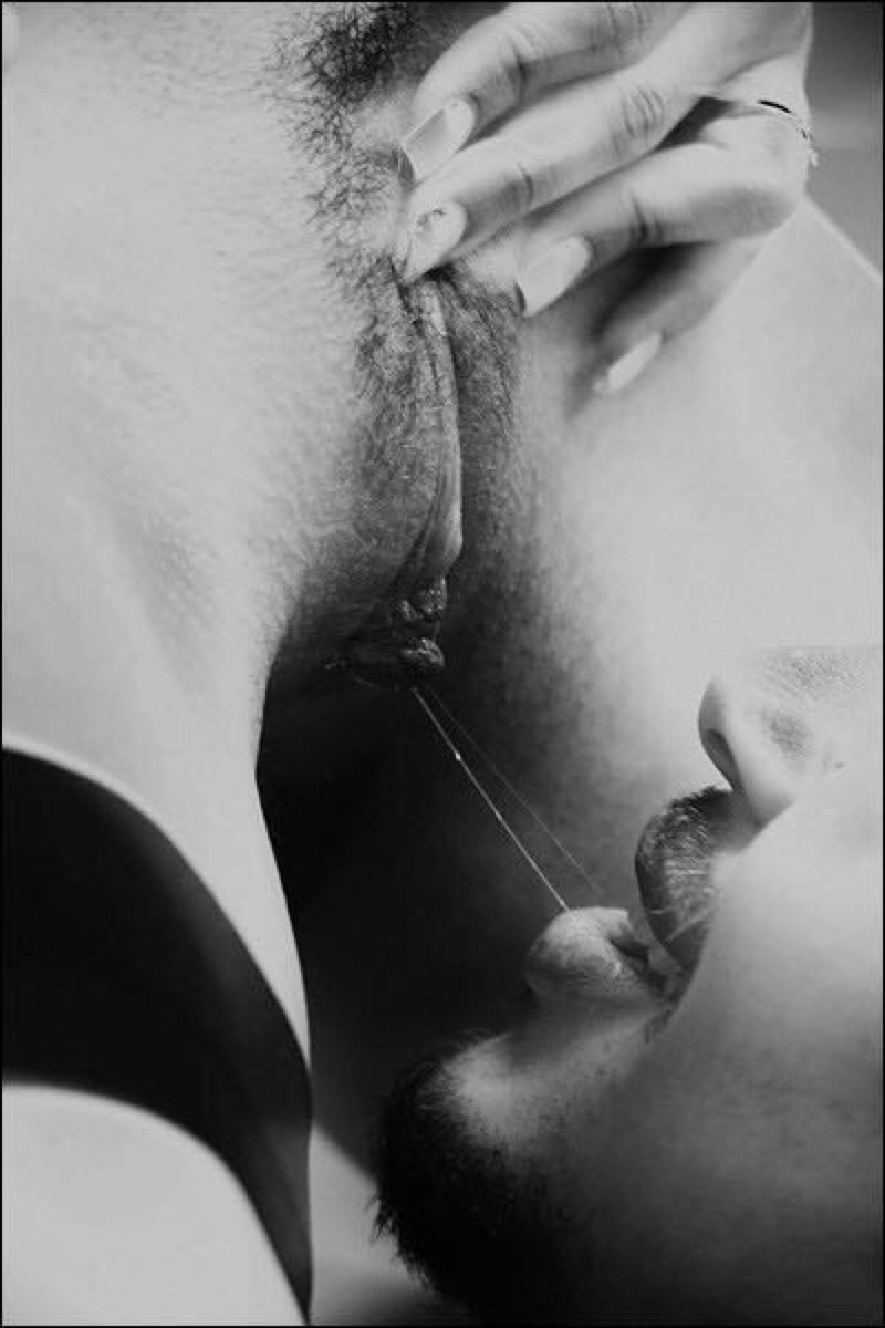 Cunnilingus is black white