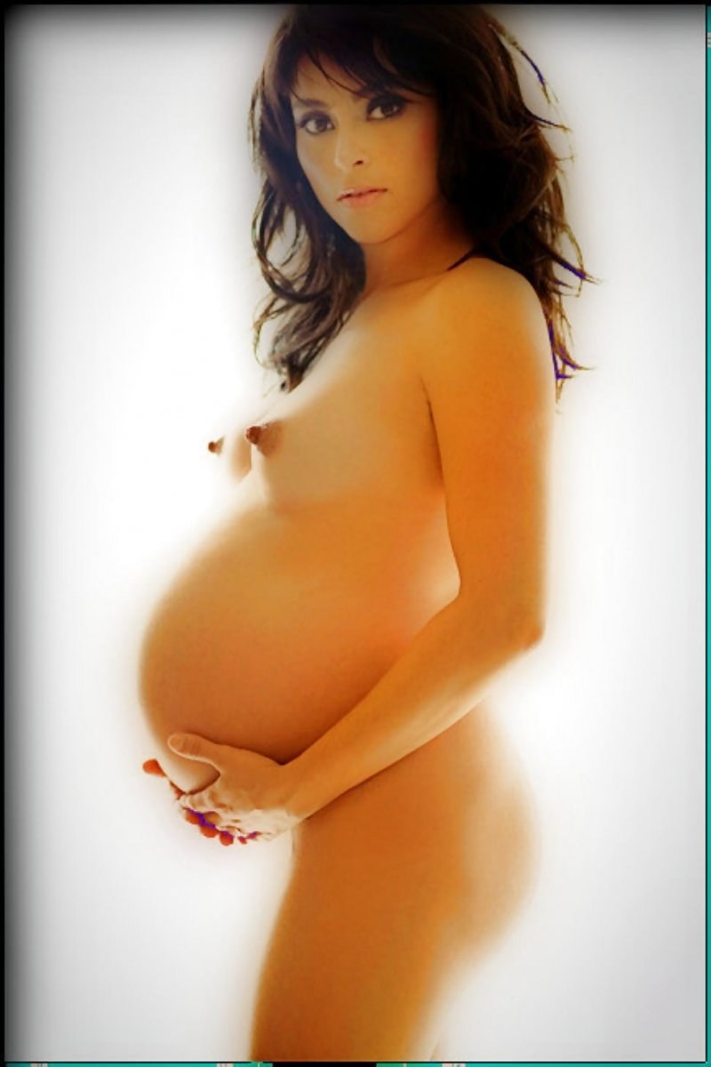 Naked pregnant women