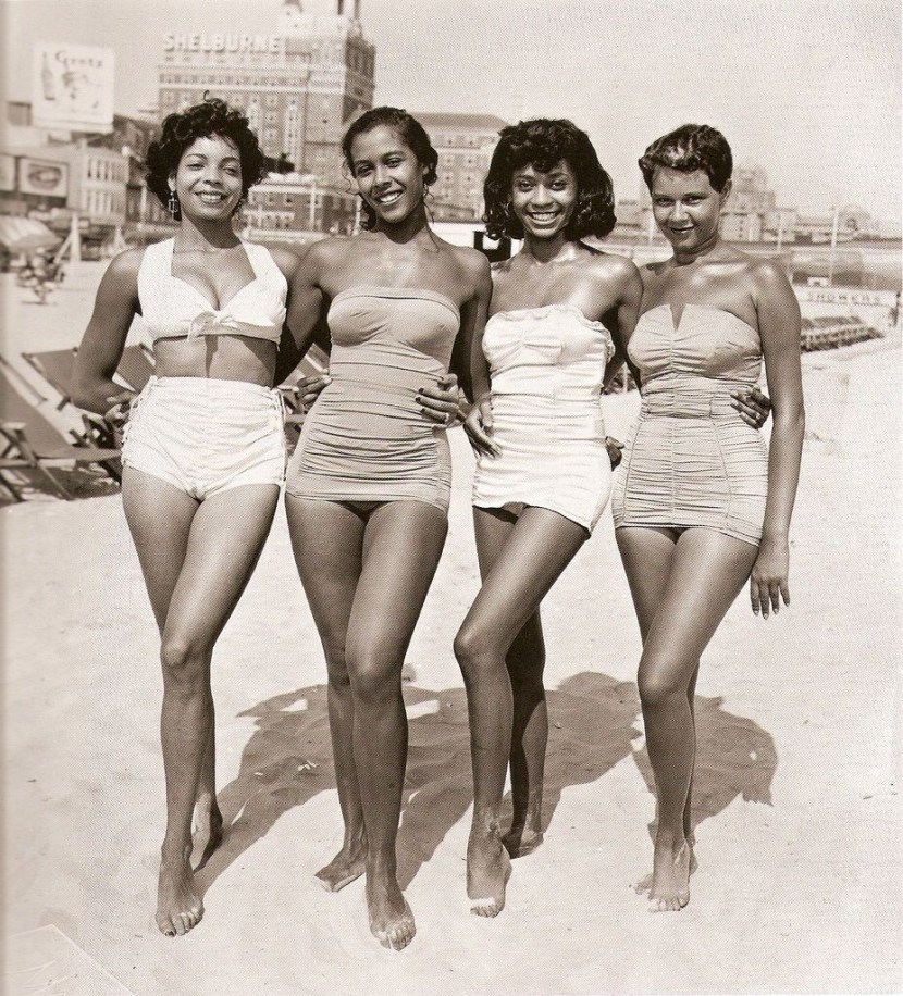 Bathers of the 60s