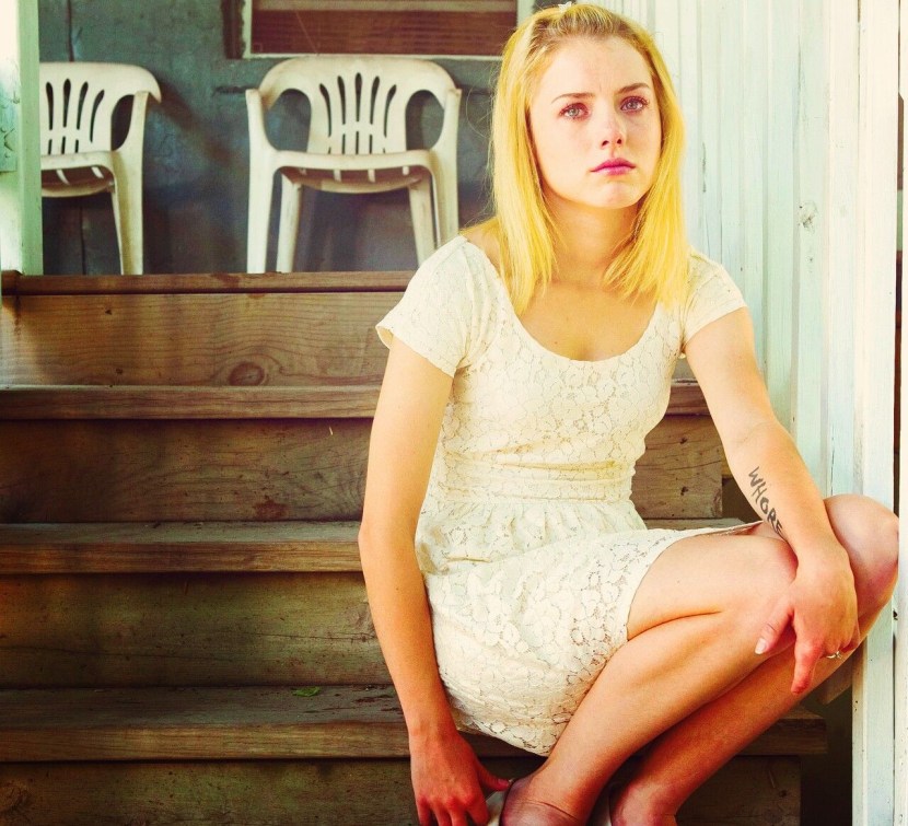 Laura Slade shameless nude