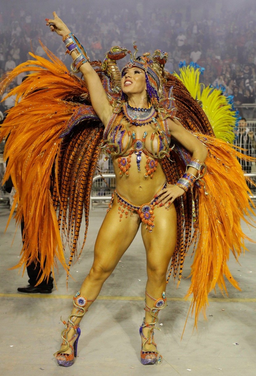 Andrea Martins Brazili Carnival
