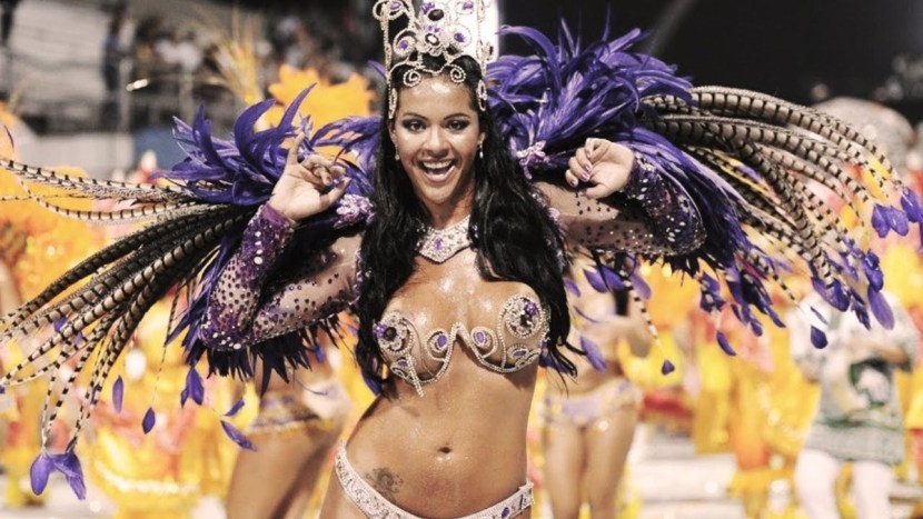 Carnival Rio de Janeiro costumes topless