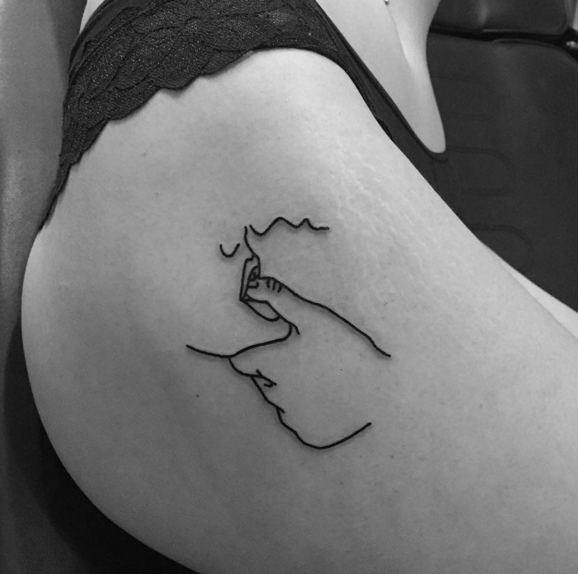Tattoo one line for girls