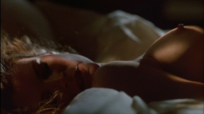 Kim Basinger bed scenes