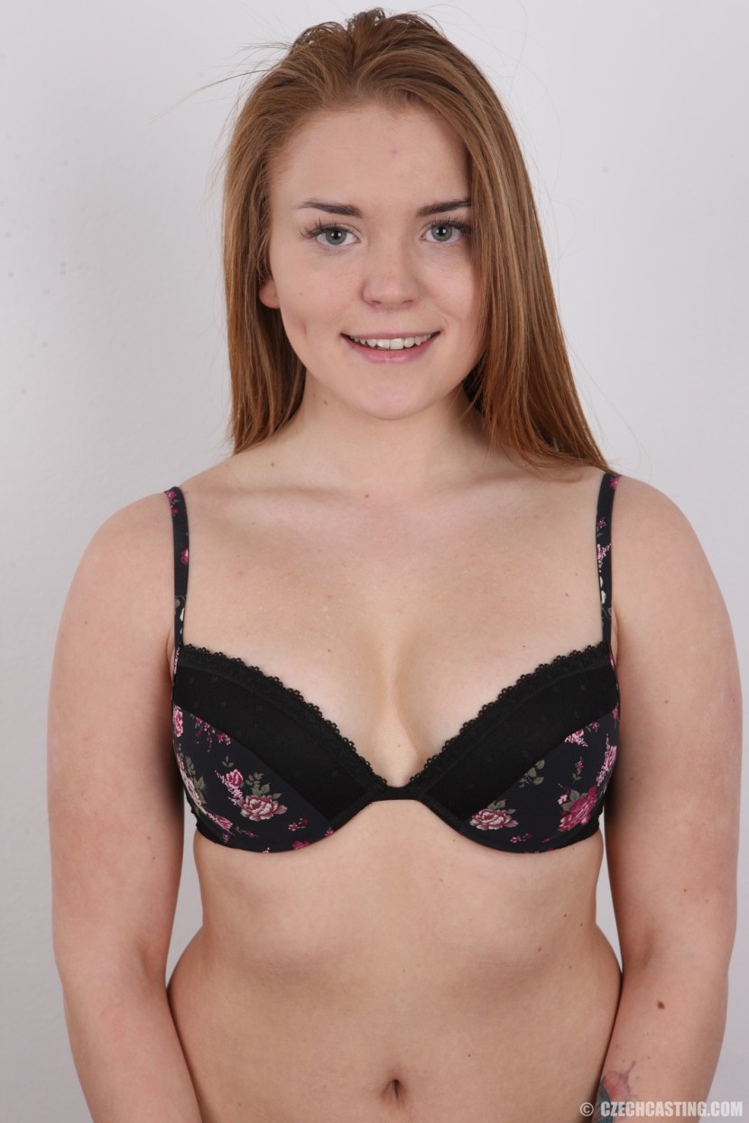 Czech casting Magdalena 2094