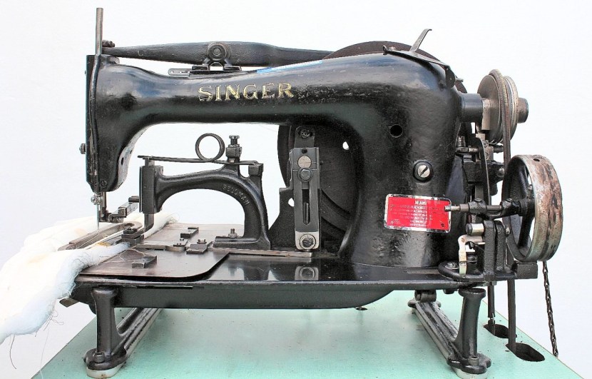 Funny sewing machine