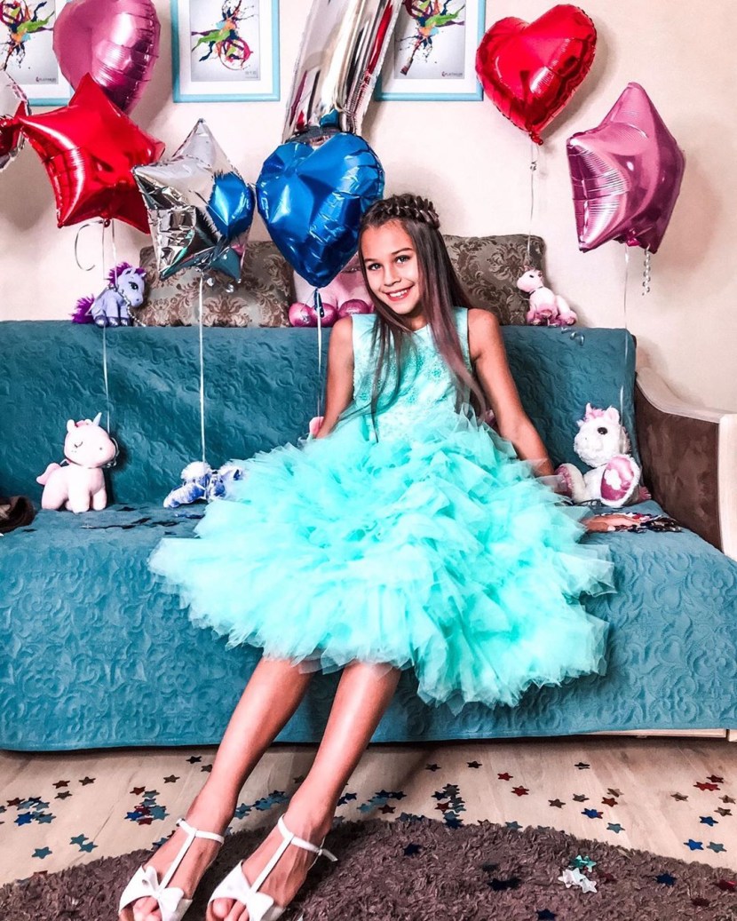 Milan Nekrasova in the pool 2020