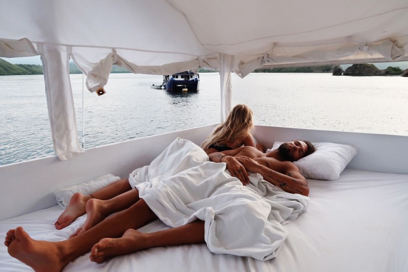 Santorini Hotel with Jacuzzi