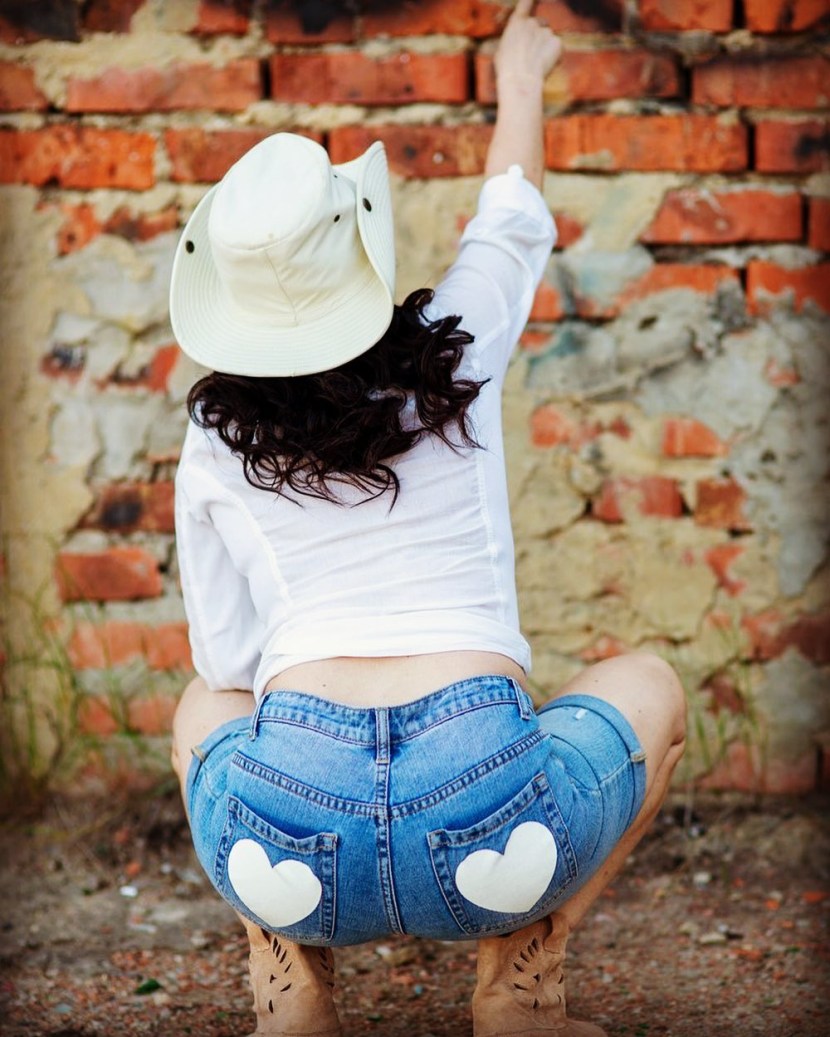 Love Tikhomirova Instagram