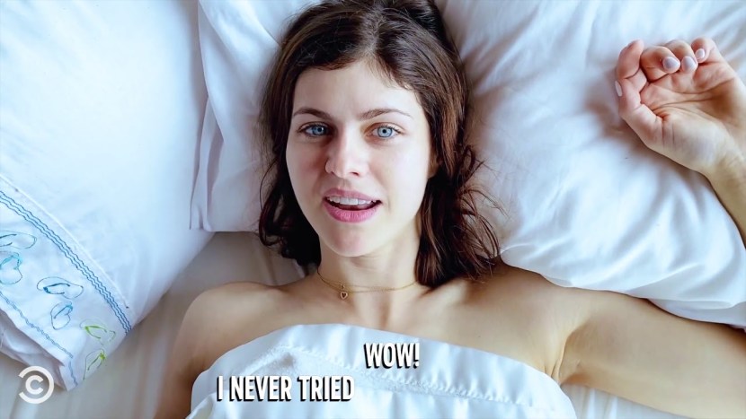 Alexandra Daddario Hot