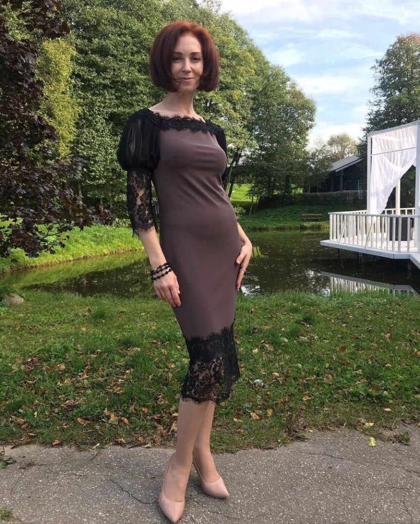 Anna Bolshova Actress