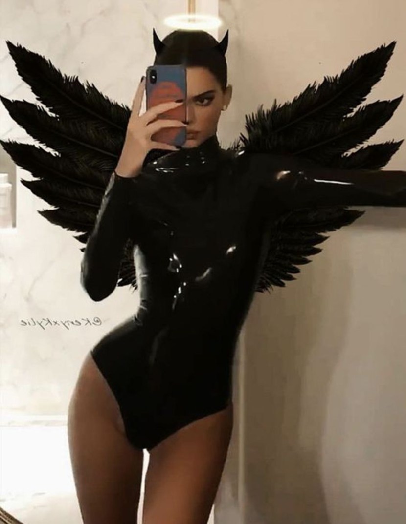 Kardashian Jenner Angels Victoria Sikret