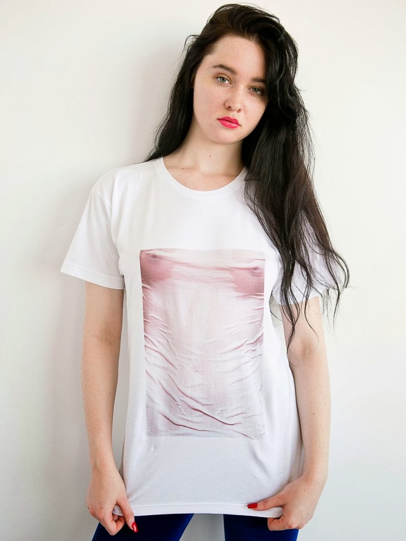 What do girls under a t -shirt