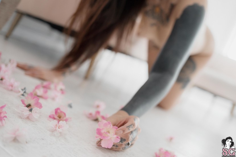 Alisakhan Suicide Girls Succuba