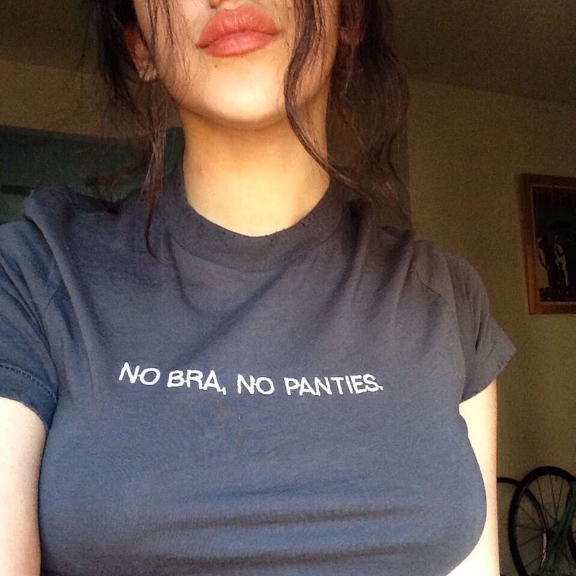 In a T -shirt without a bra