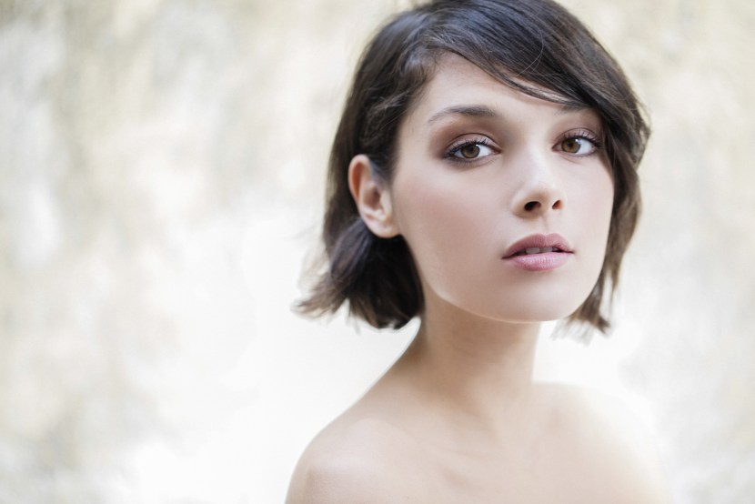 Ariel Saint-Kler with short haircut