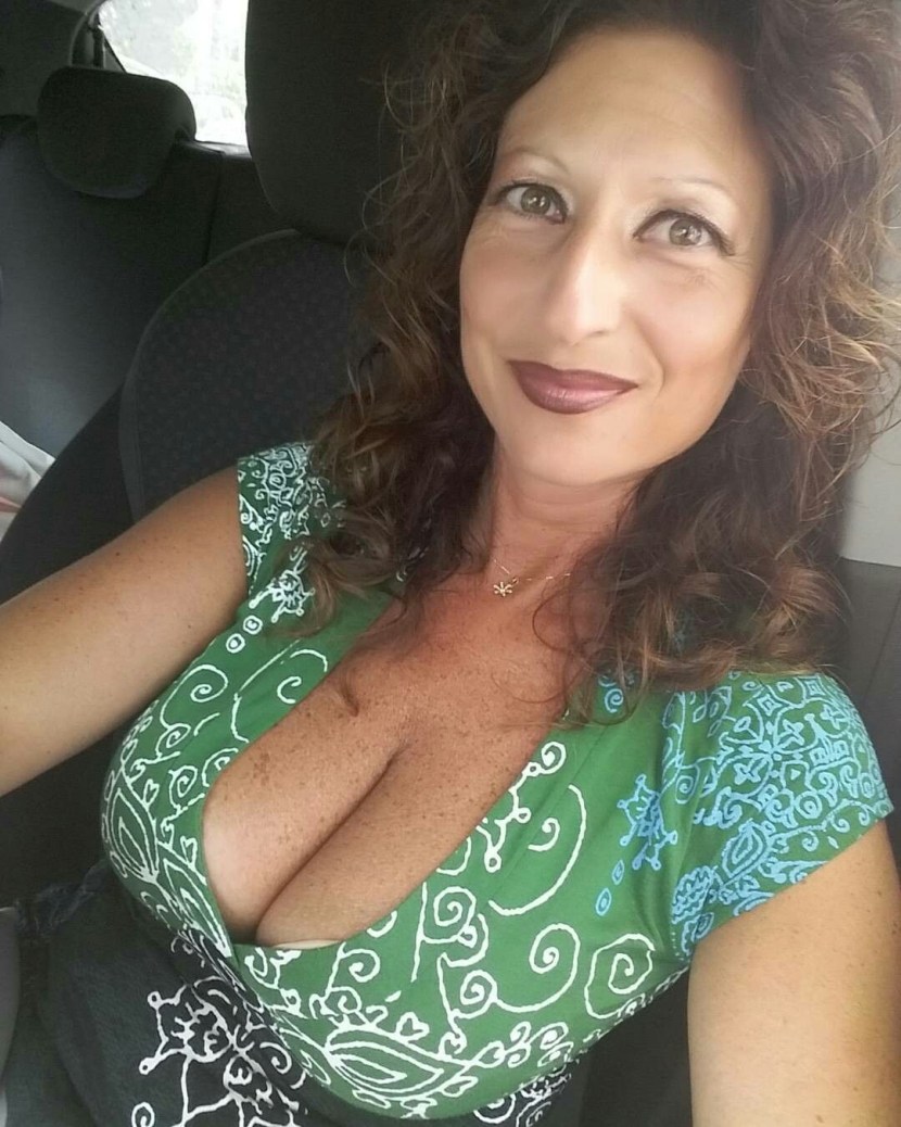 Woman's neckline
