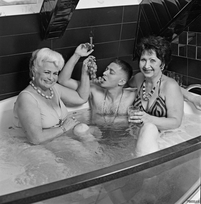 Adult aunts in the bathroom