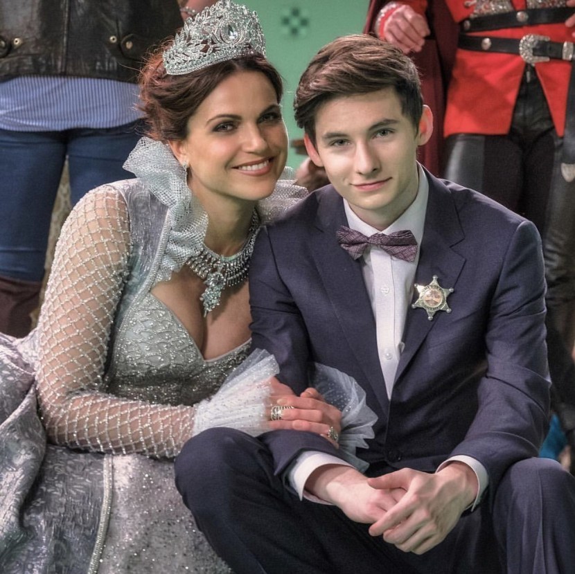 Once in a fairy tale series Henry