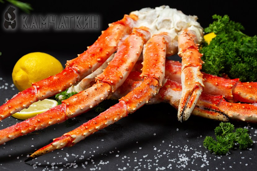The claws of the Kamchatka crab