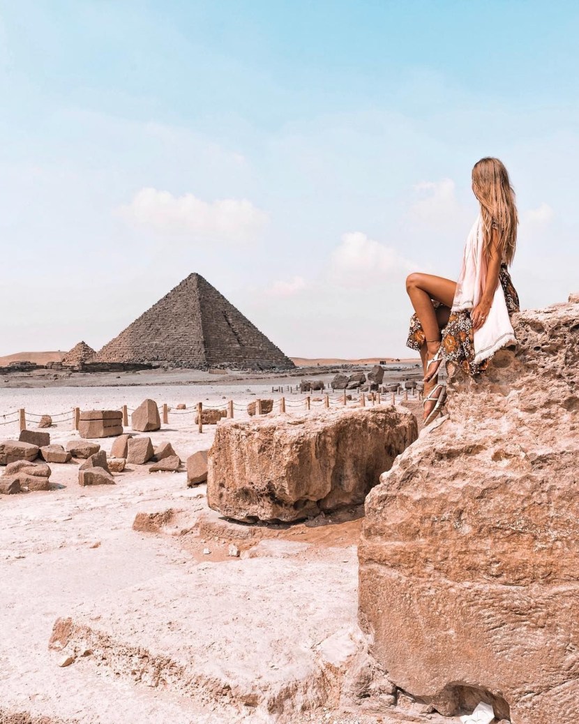 Nude Egyptian Queen Cleopatra