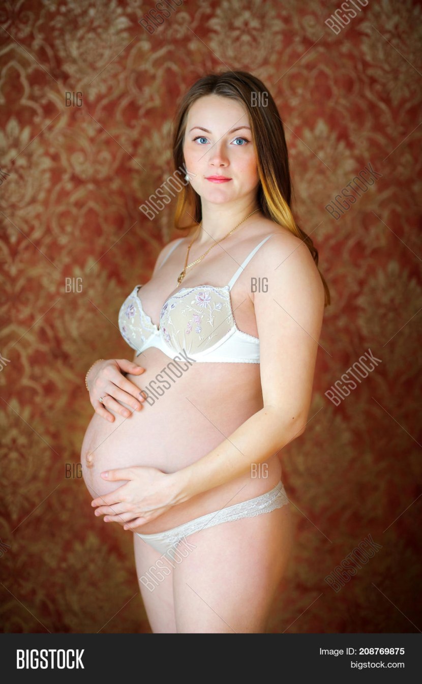 Naked young pregnant women